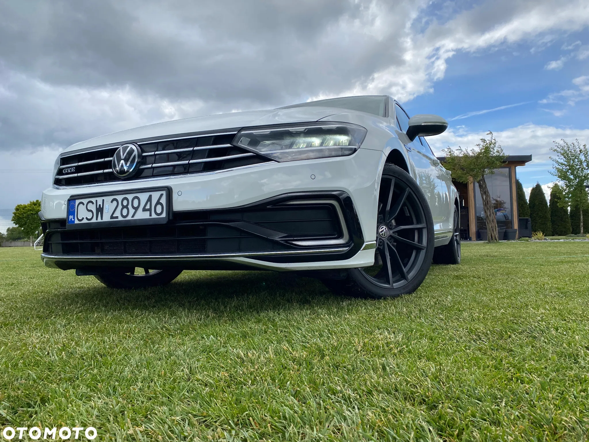 Volkswagen Passat - 21