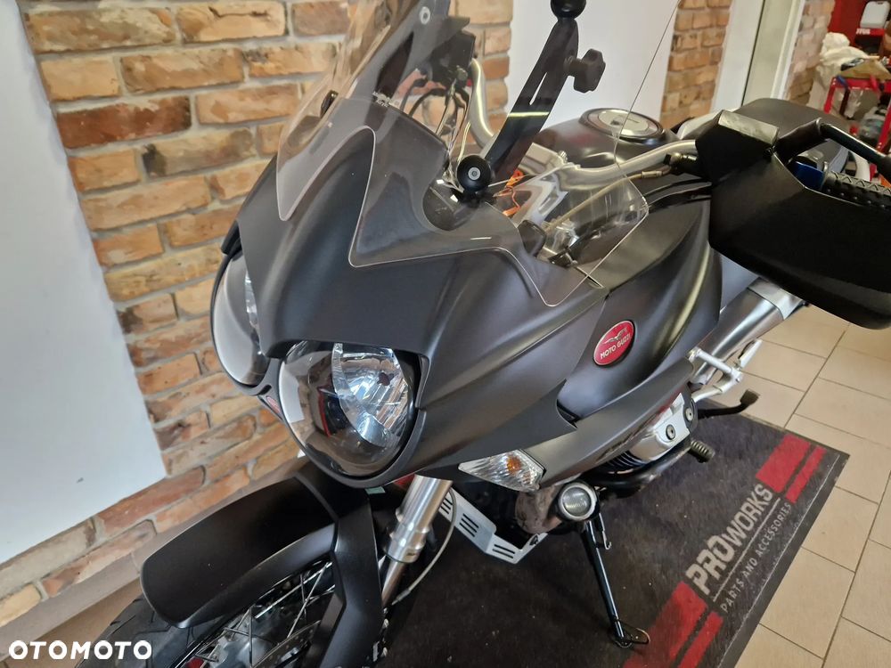 Moto Guzzi Stelvio - 35