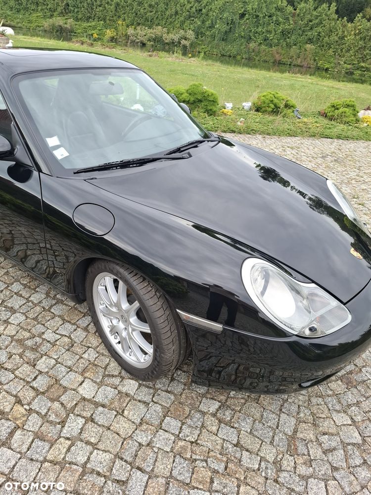 Porsche 911 Carrera - 5