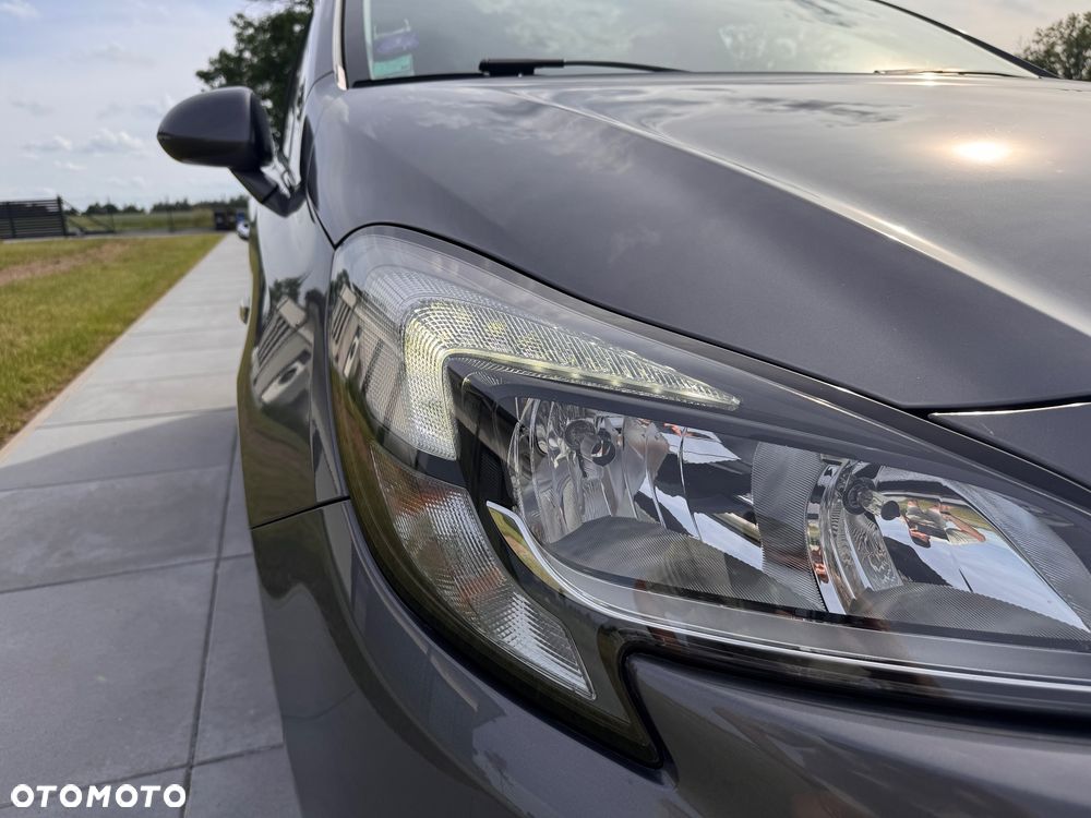 Opel Corsa 1.4 T Cosmo S&S - 35