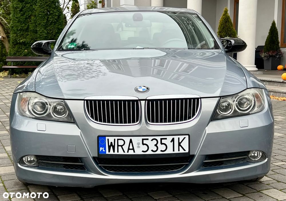BMW Seria 3 325i - 15