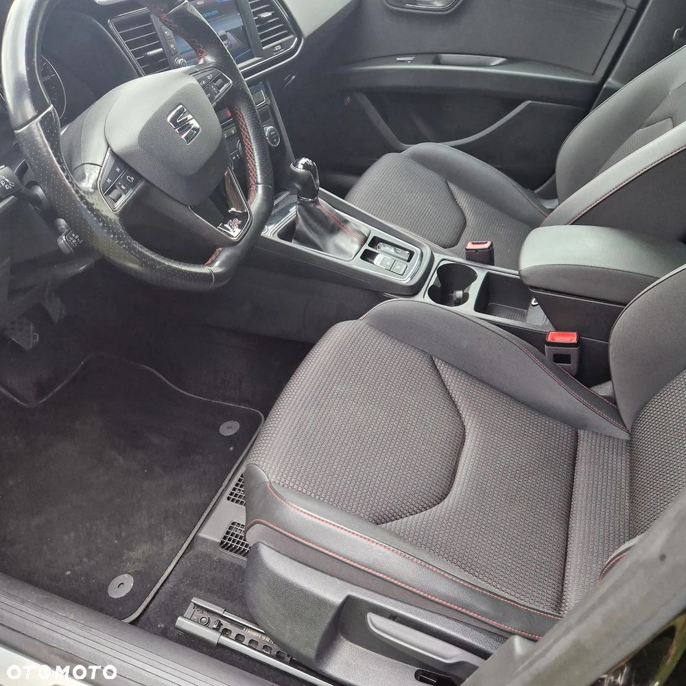 Seat Leon 1.5 TSI ACT OPF FR Black Matt Edition - 9