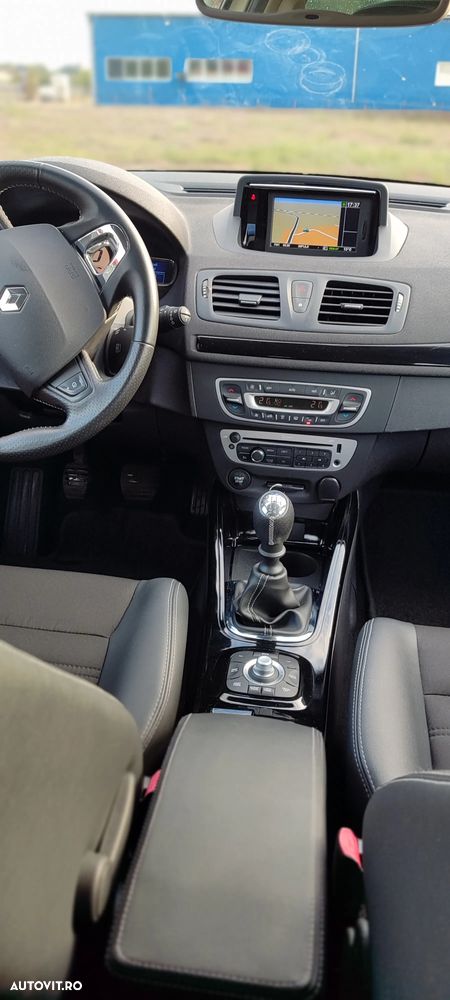 Renault Megane ENERGY TCe 130 Start & Stop Bose Edition - 12
