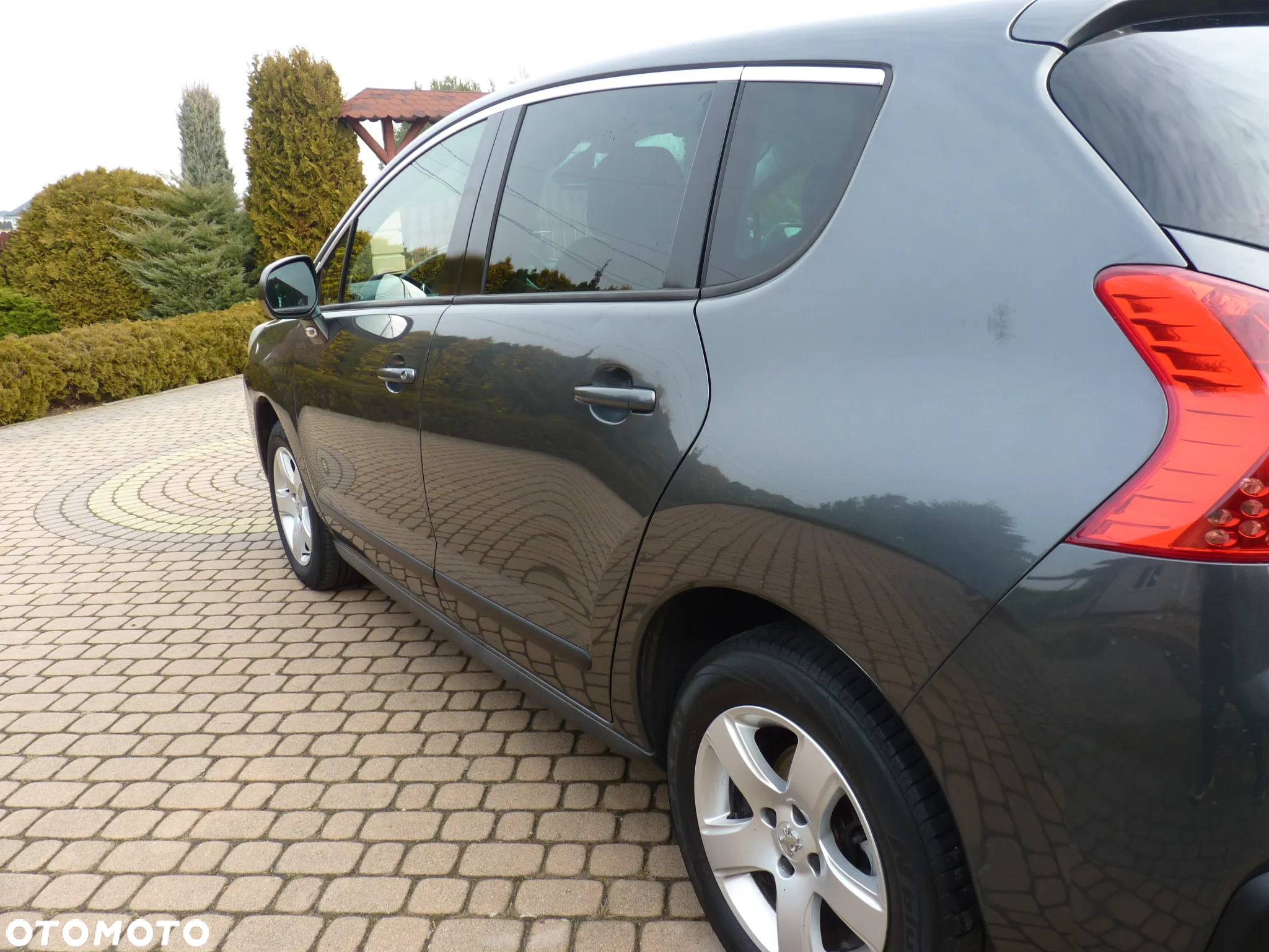 Peugeot 3008 1.6 HDi Premium - 10