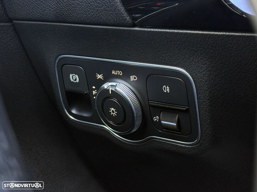 Mercedes-Benz B 200 d 8G-DCT Progressive - 23