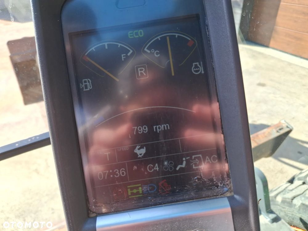 Volvo EW 140D Koparka Kołowa OilQuick Szybkozłącze Podwójne Koła 2015 Rok 2439 MTH Moc: 204 KM Dodatkowa Łyżka Pług Bardzo Dobry Stan Sprowadzona - 35