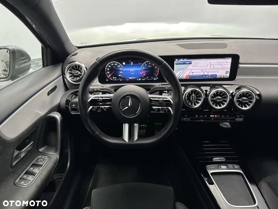 Mercedes-Benz Klasa A 200 AMG Line 7G-DCT - 21