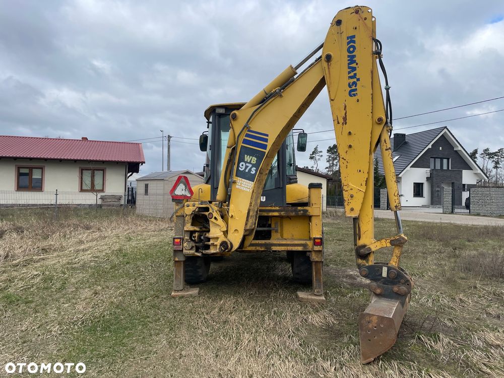 Komatsu WB97S-5E0 - 4