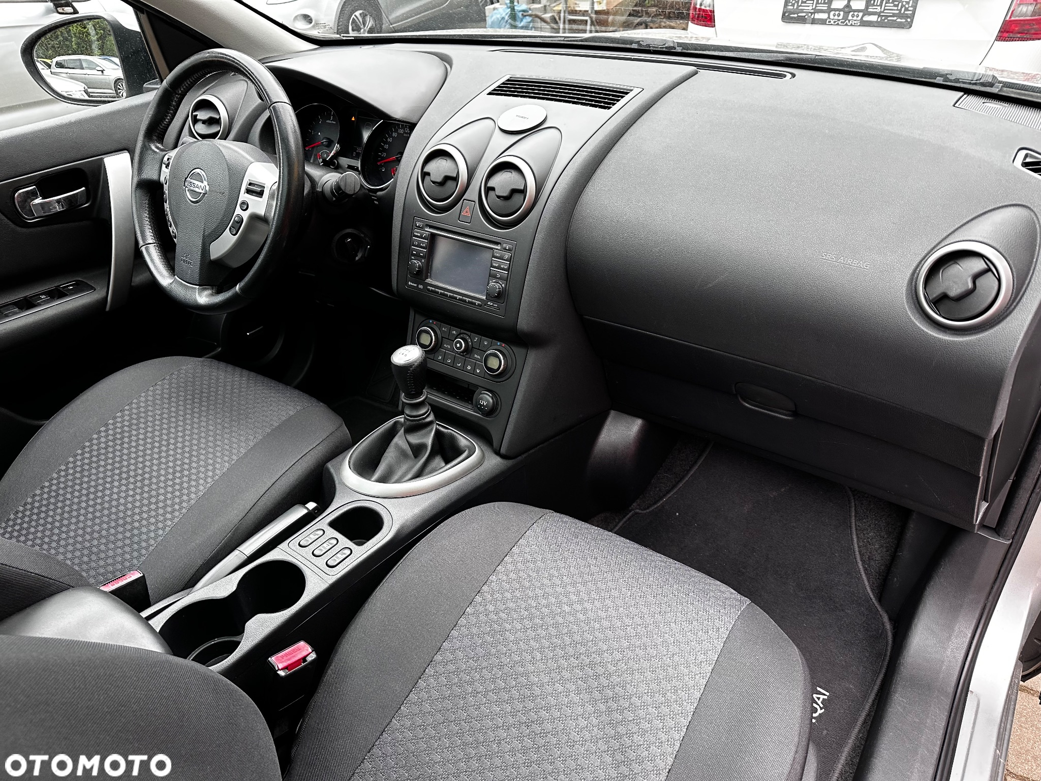 Nissan Qashqai 1.5 dCi DPF acenta - 12