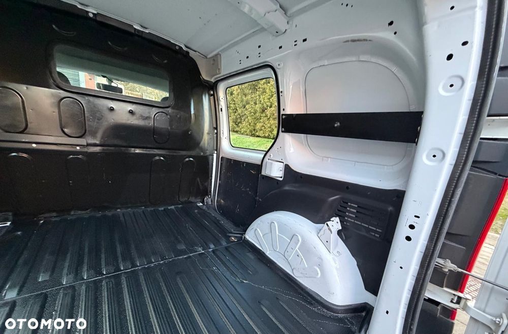 Mercedes-Benz Citan - 11