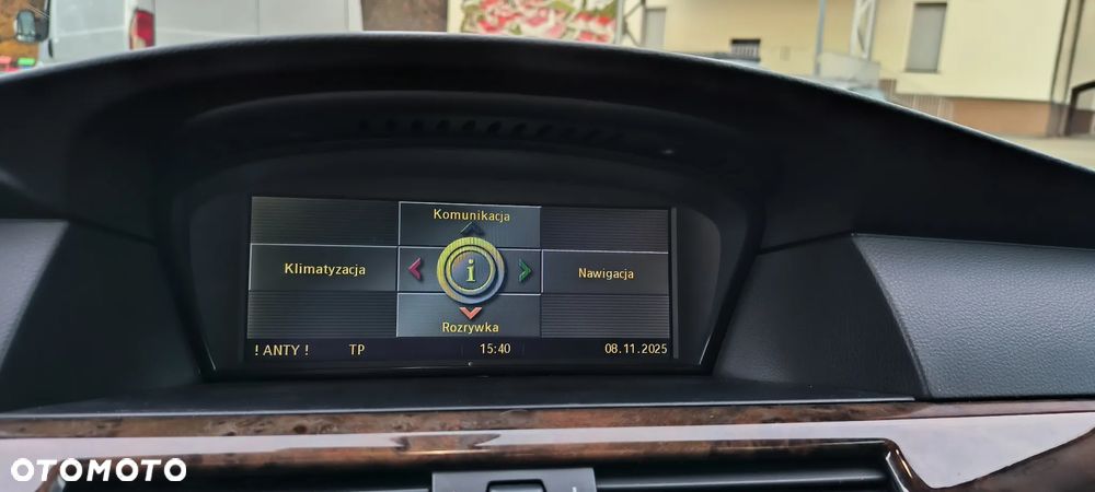 BMW Seria 5 520d - 9