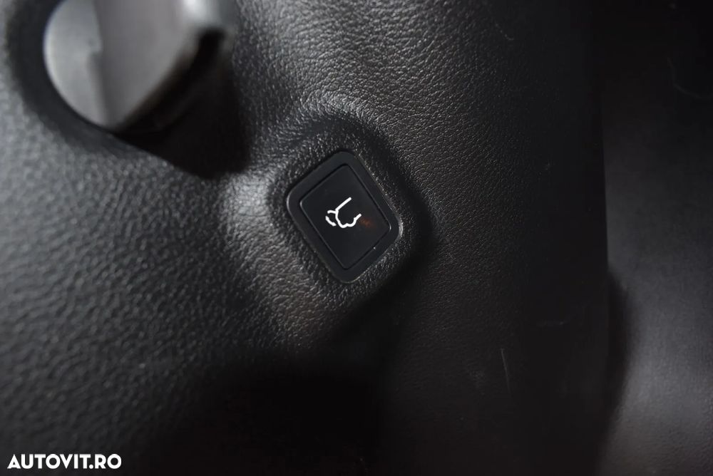 Jeep Compass 2.0 M-Jet 4x4 AT Limited - 23