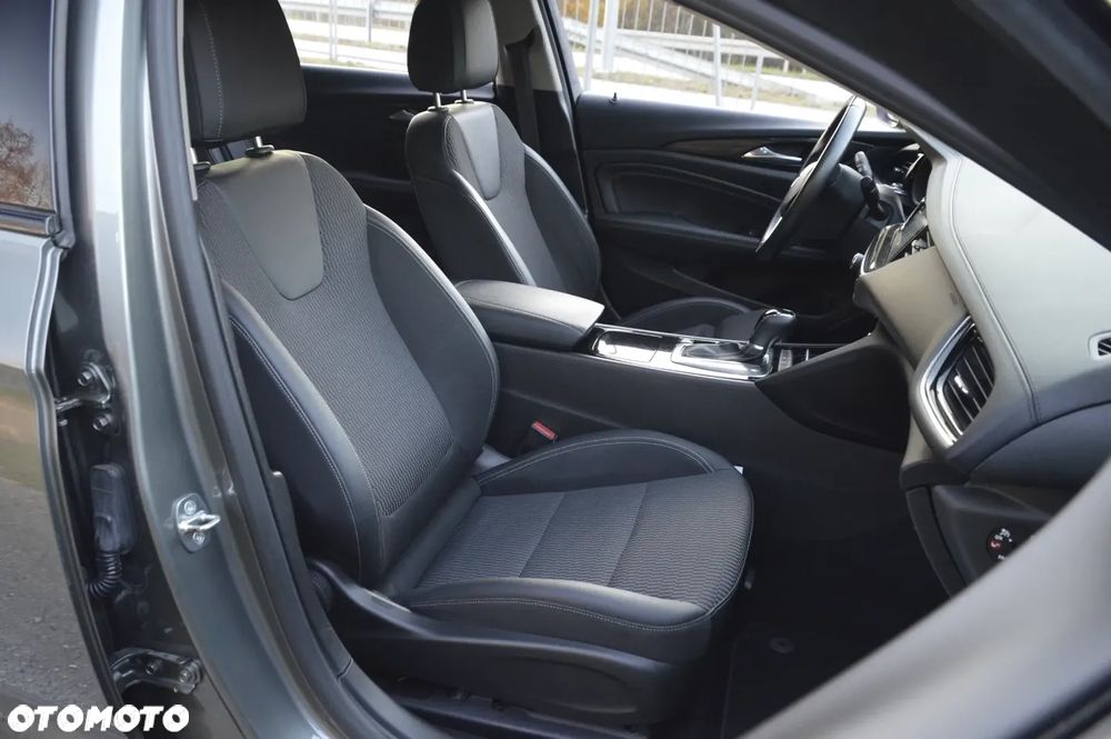 Opel Insignia 1.5 Direct Inj Turbo Exclusive - 9