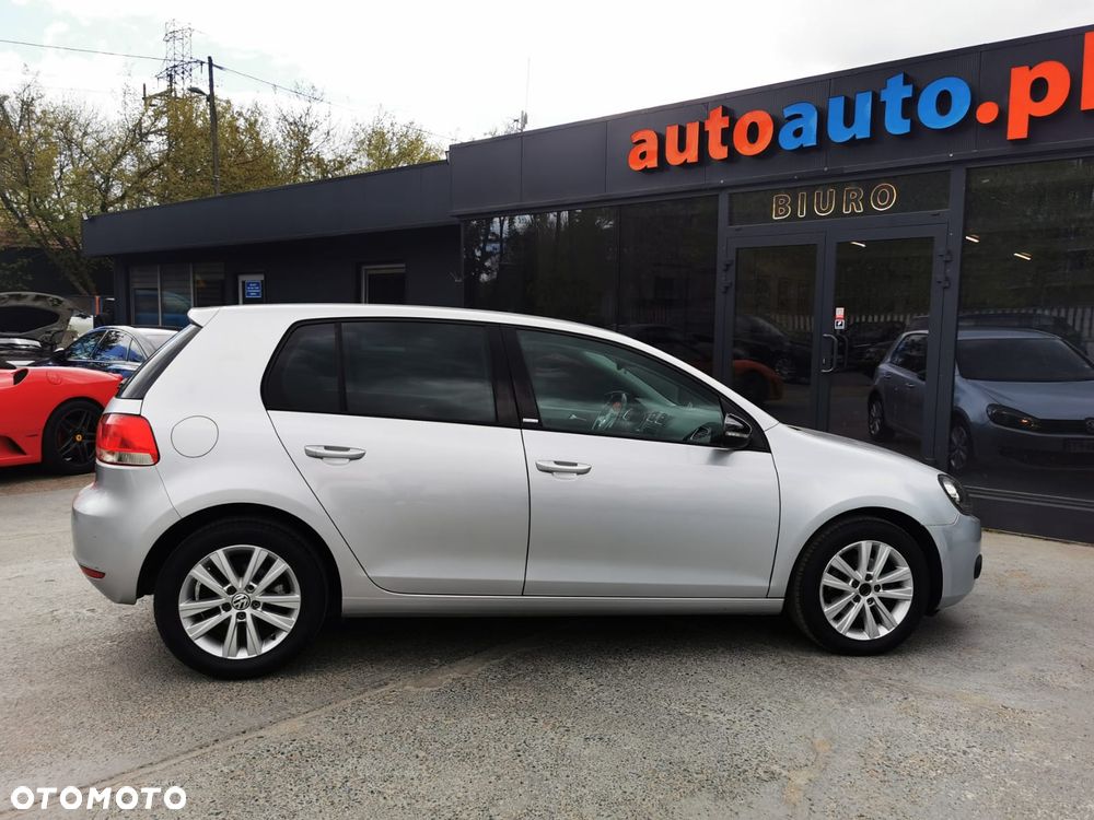 Volkswagen Golf 1.6 TDI DPF Style - 11