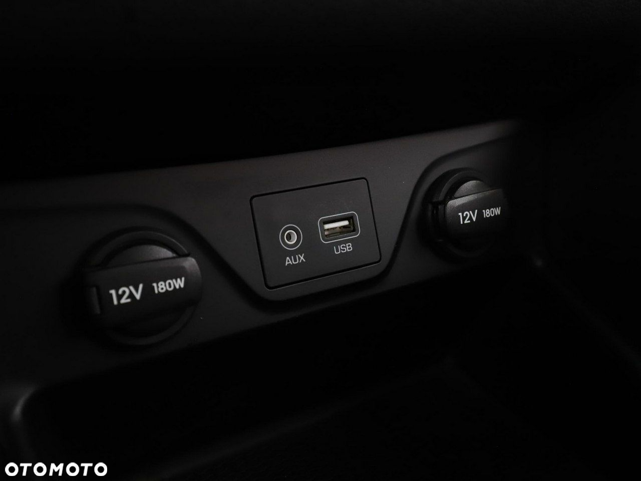 Hyundai Tucson 1.6 GDi 2WD Trend - 26
