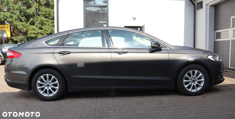 Ford Mondeo 1.5 EcoBoost Trend - 13