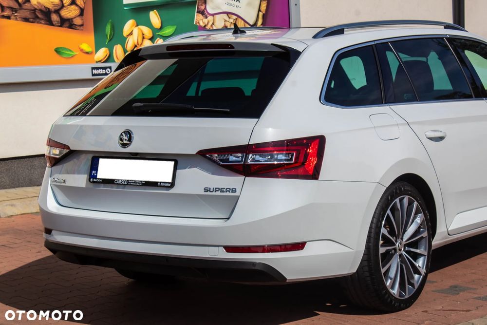 Skoda Superb 2.0 TDI L&K DSG - 14
