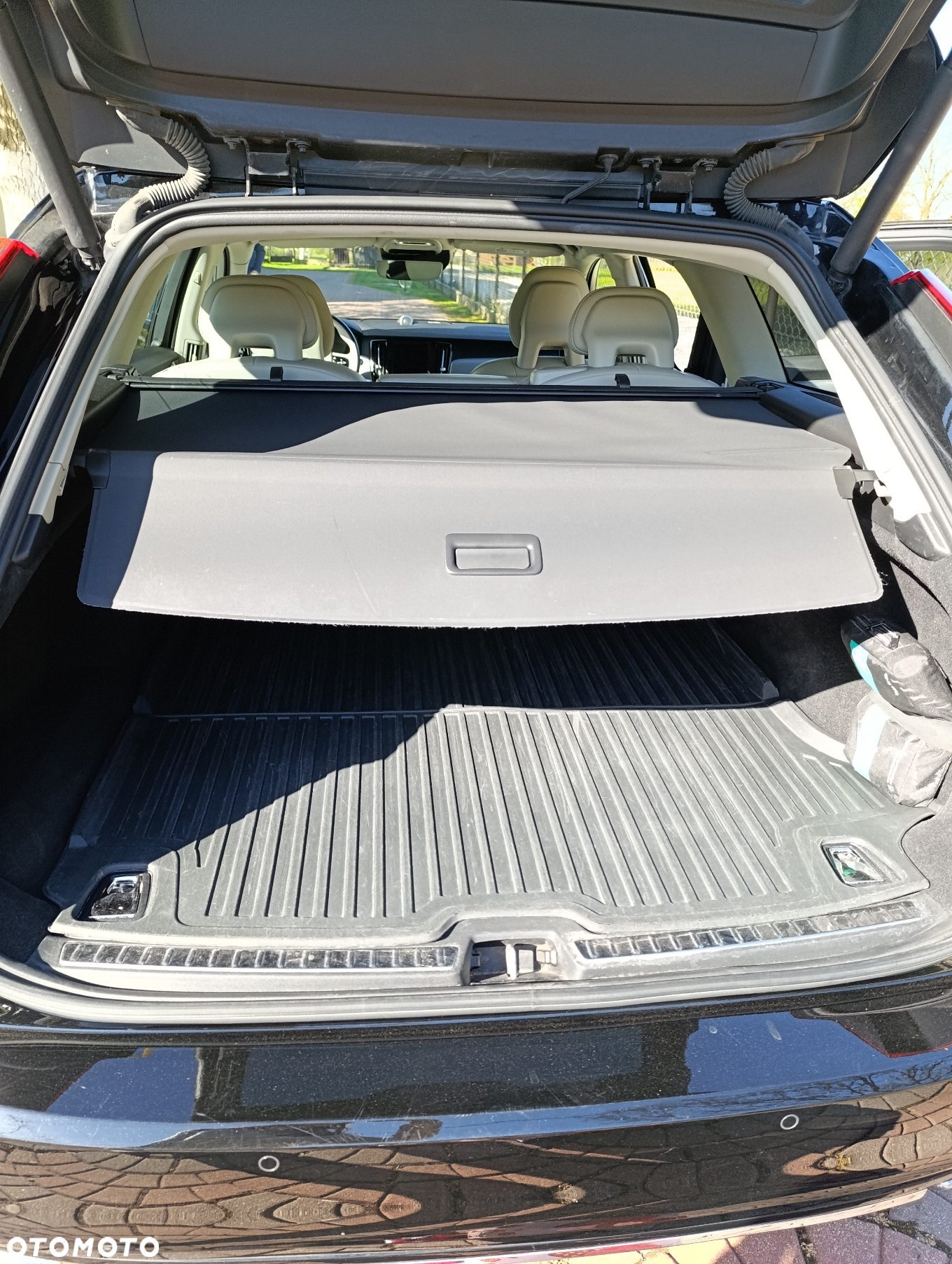 Volvo V90 D5 AWD Inscription - 12