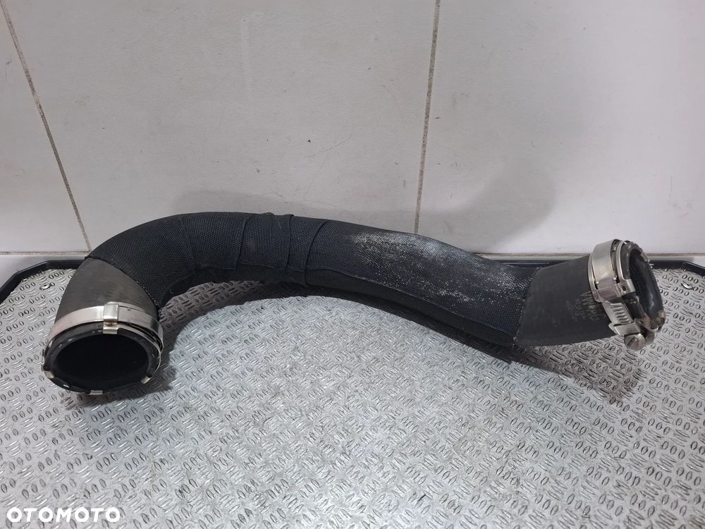 Rura intercoolera Audi A4 B8 A5 2,0 TDI 2013 rok nr 8K0145738AJ - 3
