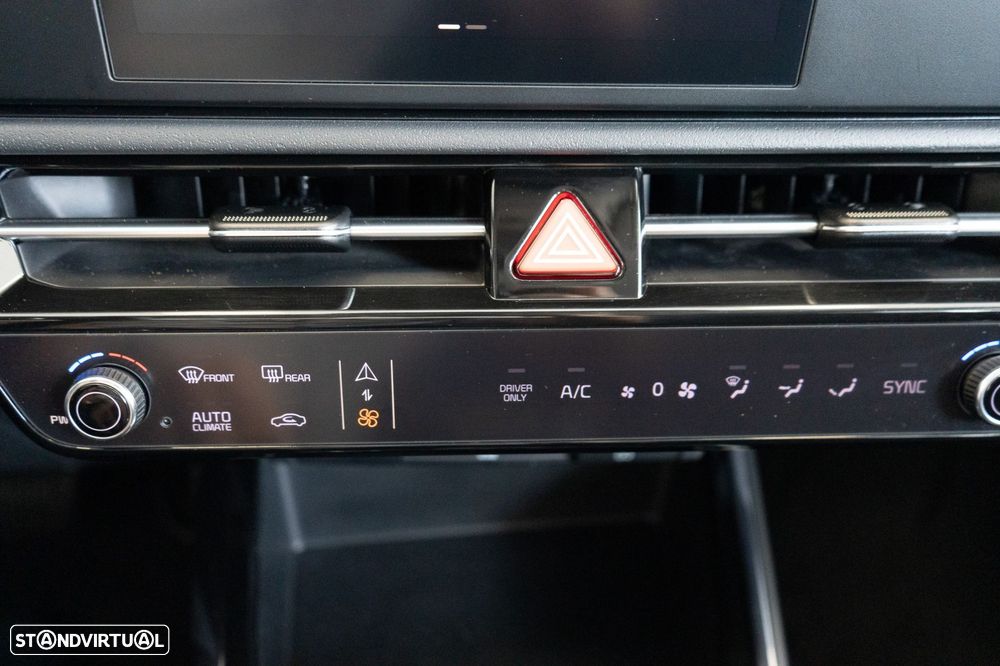 Kia Niro EV 64kWh Drive - 25