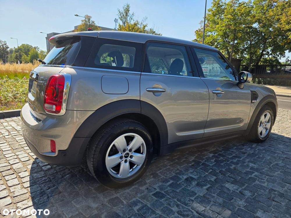 MINI Countryman Cooper D ALL4 - 32