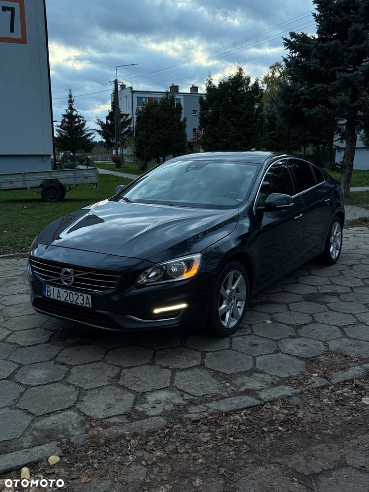Volvo S60 - 2
