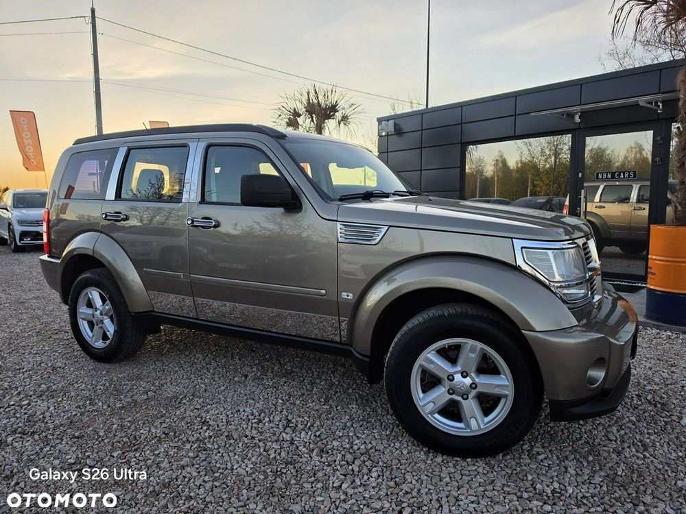 Dodge Nitro - 4