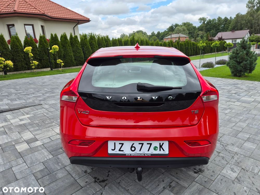 Volvo V40 T2 Drive-E Momentum - 22