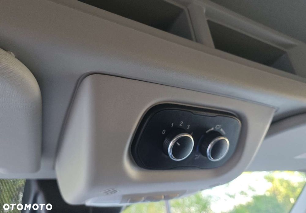 Ford Transit - 22