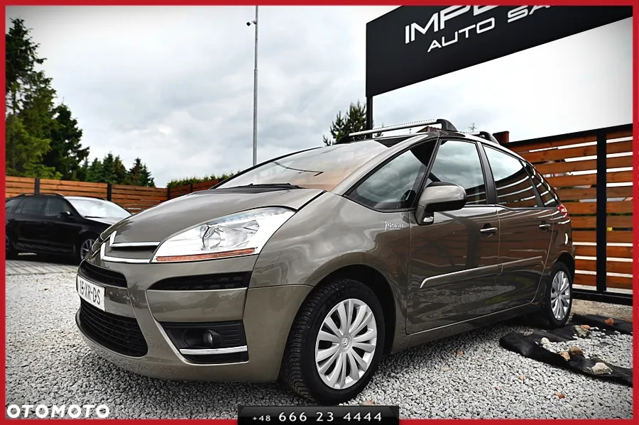 Citroën C4 Grand Picasso 1.8 16V Style - 4