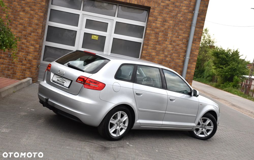 Audi A3 Sportback 2.0 TDI DPF S line Sportpaket - 40