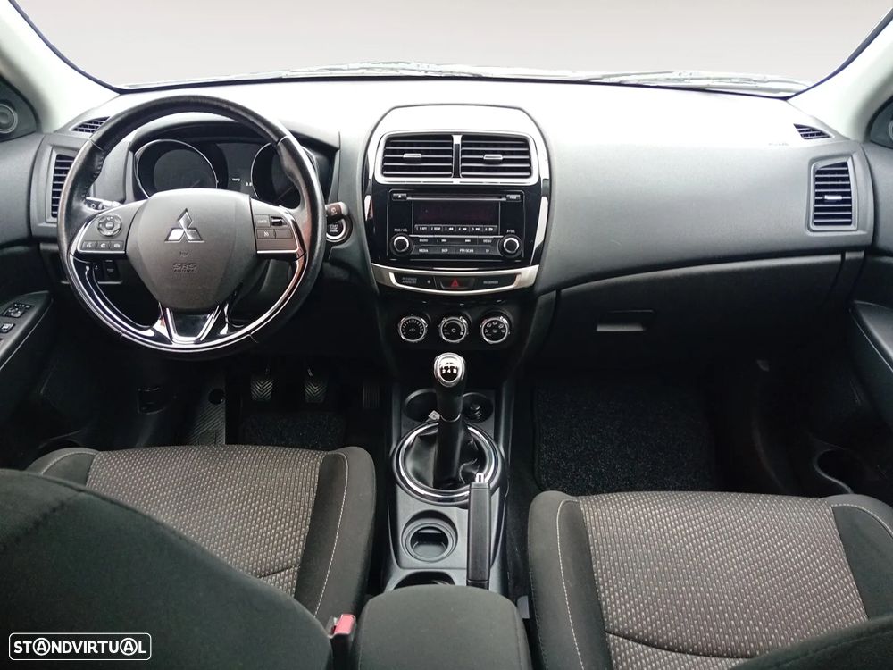 Mitsubishi ASX 1.6 Intense - 11