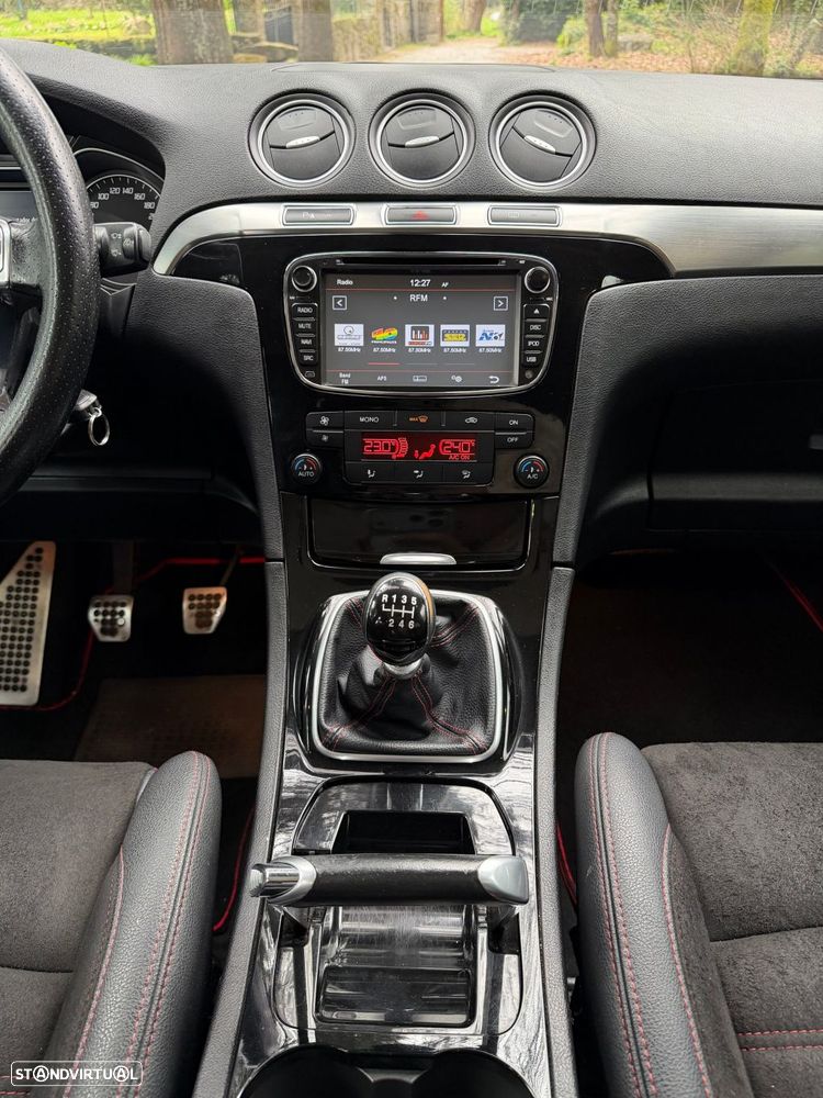 Ford S-Max 2.0 TDCi Titanium 7L - 13