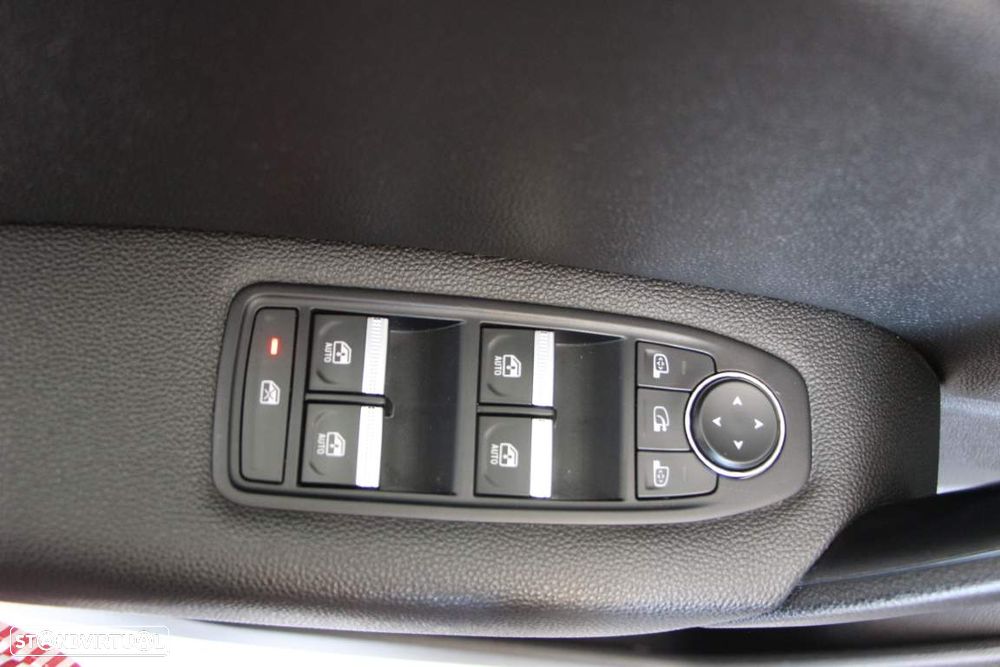 Renault Captur 1.0 TCe Exclusive Bi-Fuel - 27