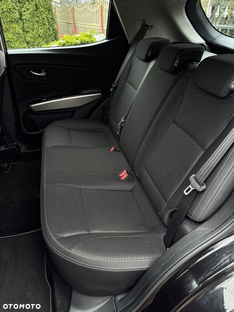 SsangYong/KGM Tivoli 1.6 Quartz - 23