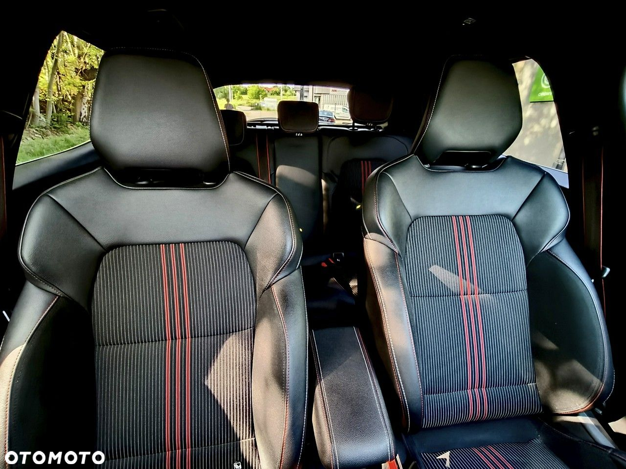 Renault Clio - 12