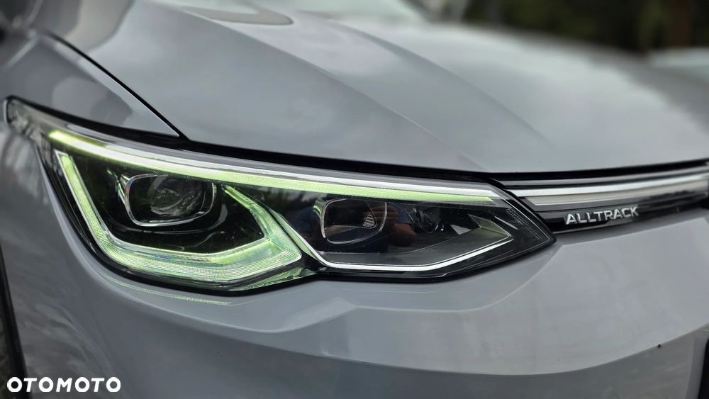 Volkswagen Golf Alltrack - 36