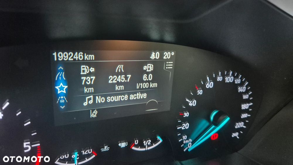 Ford Focus 1.5 EcoBlue Start-Stopp-System COOL&CONNECT - 8
