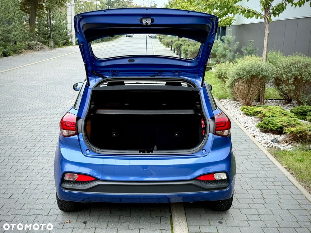 Hyundai i20 1.2 Classic + - 11