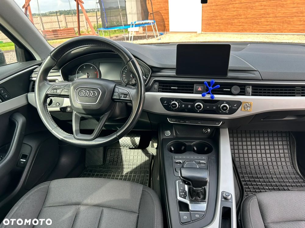 Audi A4 Avant 40 TDI S tronic - 18