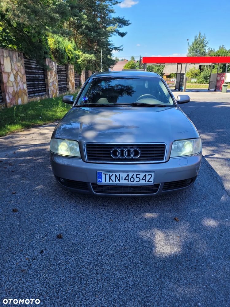 Audi A6 Limousine 2.4 - 6