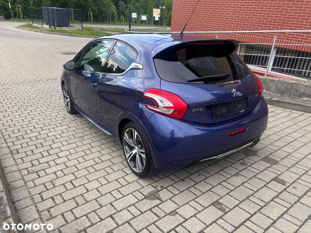 Peugeot 208 1.6 THP GTi - 9