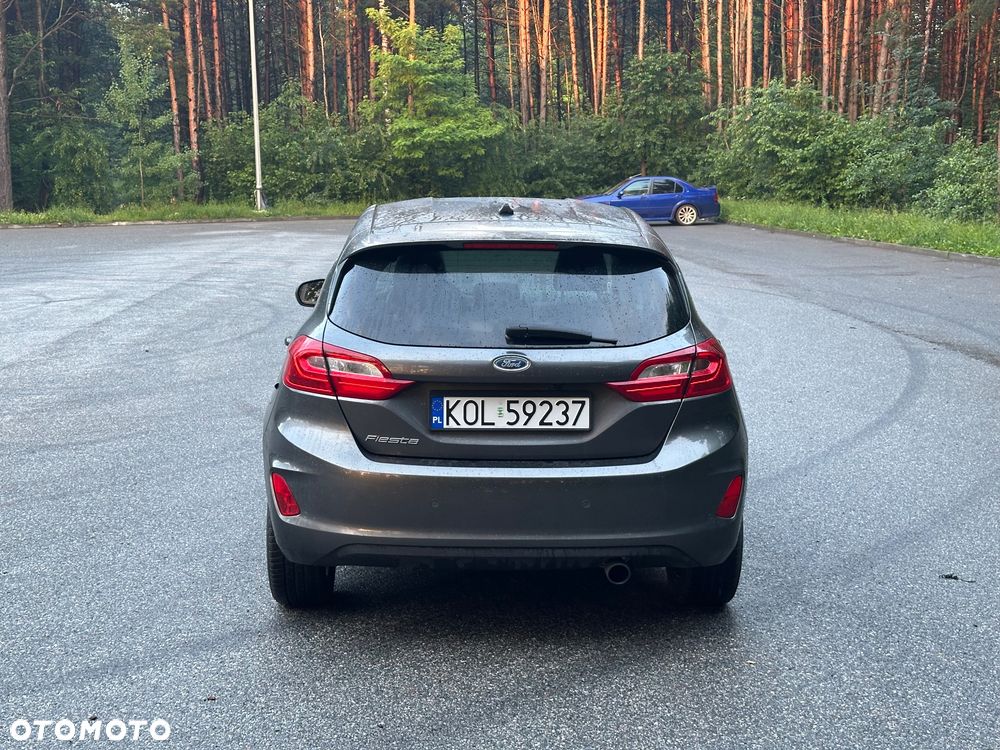 Ford Fiesta 1.0 EcoBoost S&S TITANIUM - 5