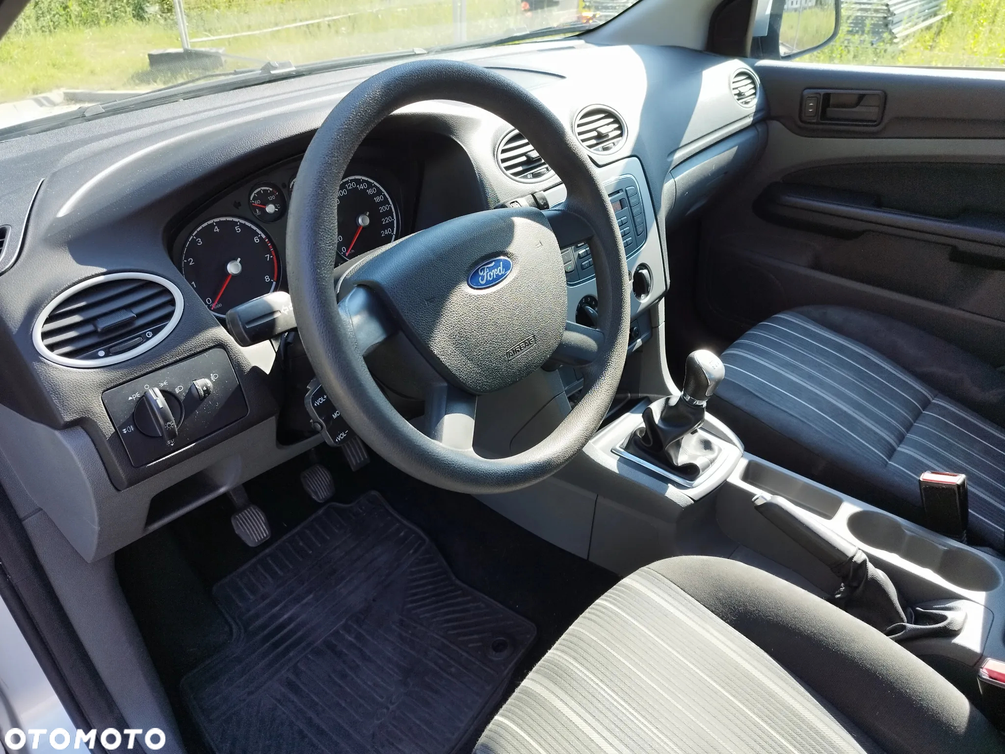 Ford Focus 1.4 Silver X - 12