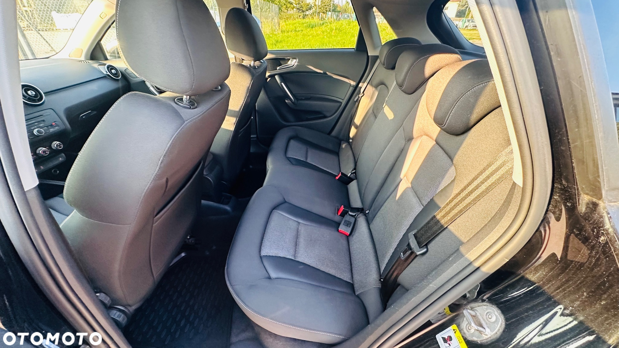 Audi A1 ver-1-2-tfsi-attraction - 11