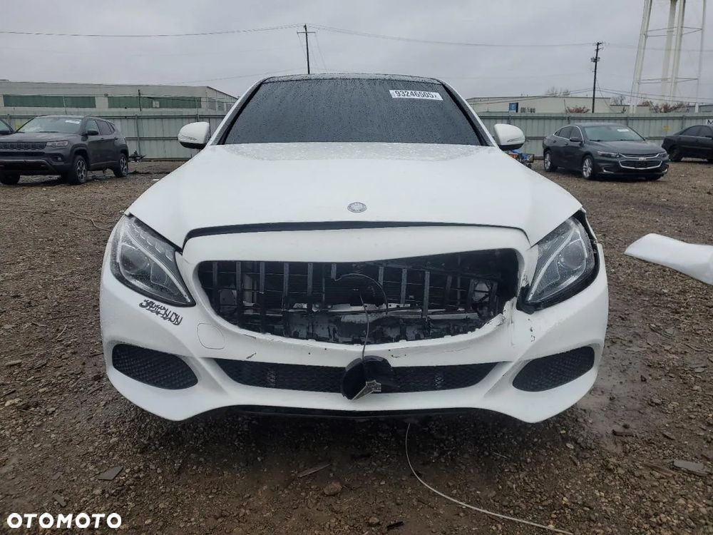 Mercedes-Benz Klasa C 300 7G-TRONIC Avantgarde - 5