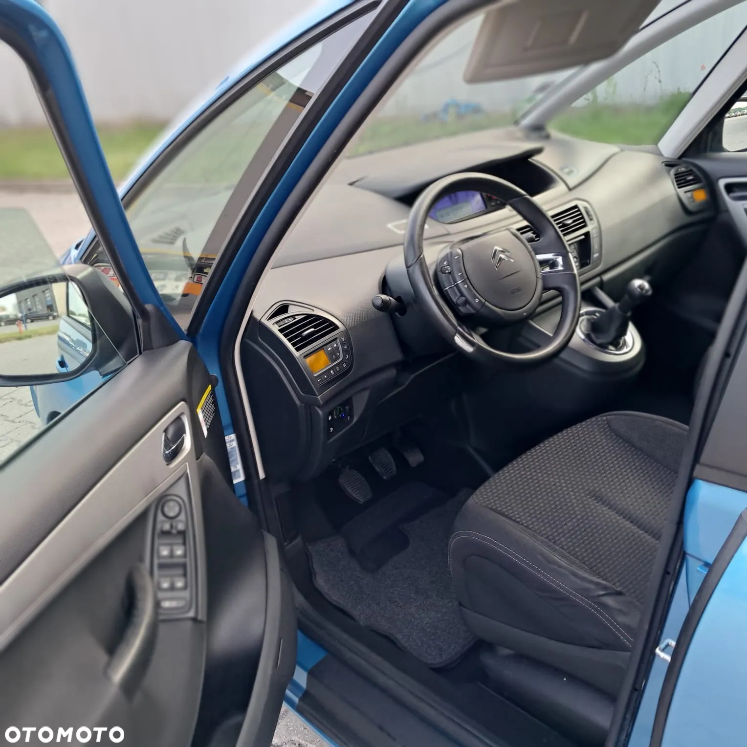 Citroën C4 Picasso - 13