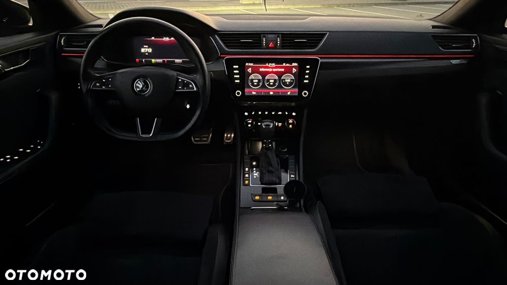 Skoda Superb 2.0 TDI Sportline DSG - 15