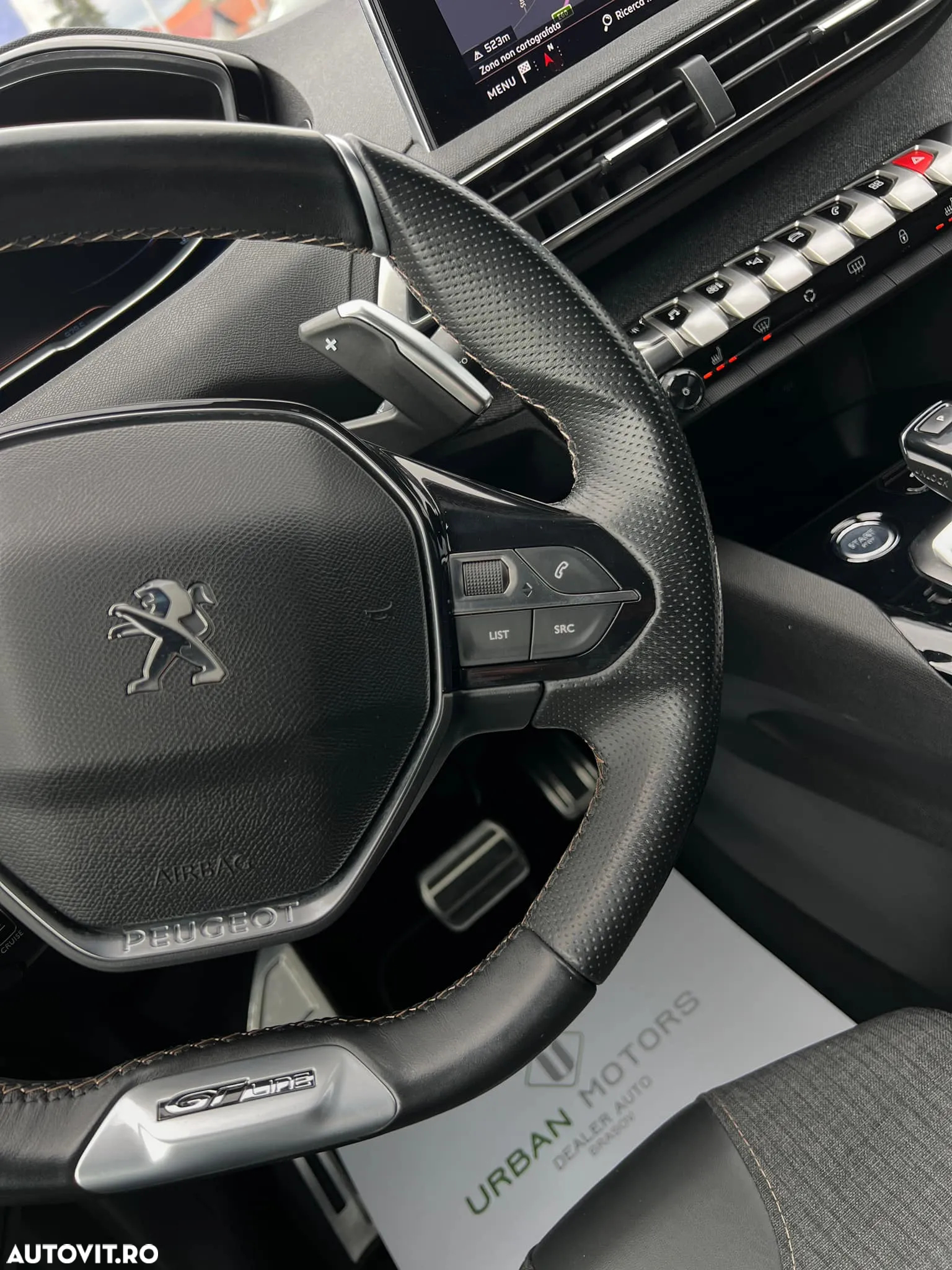 Peugeot 3008 1.6 BlueHDI S&S EAT6 GT-Line - 26