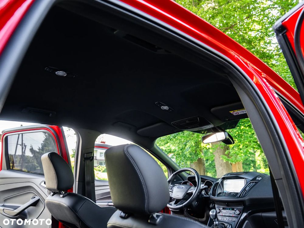 Ford Kuga 2.0 TDCi AWD ST-Line Black - 31